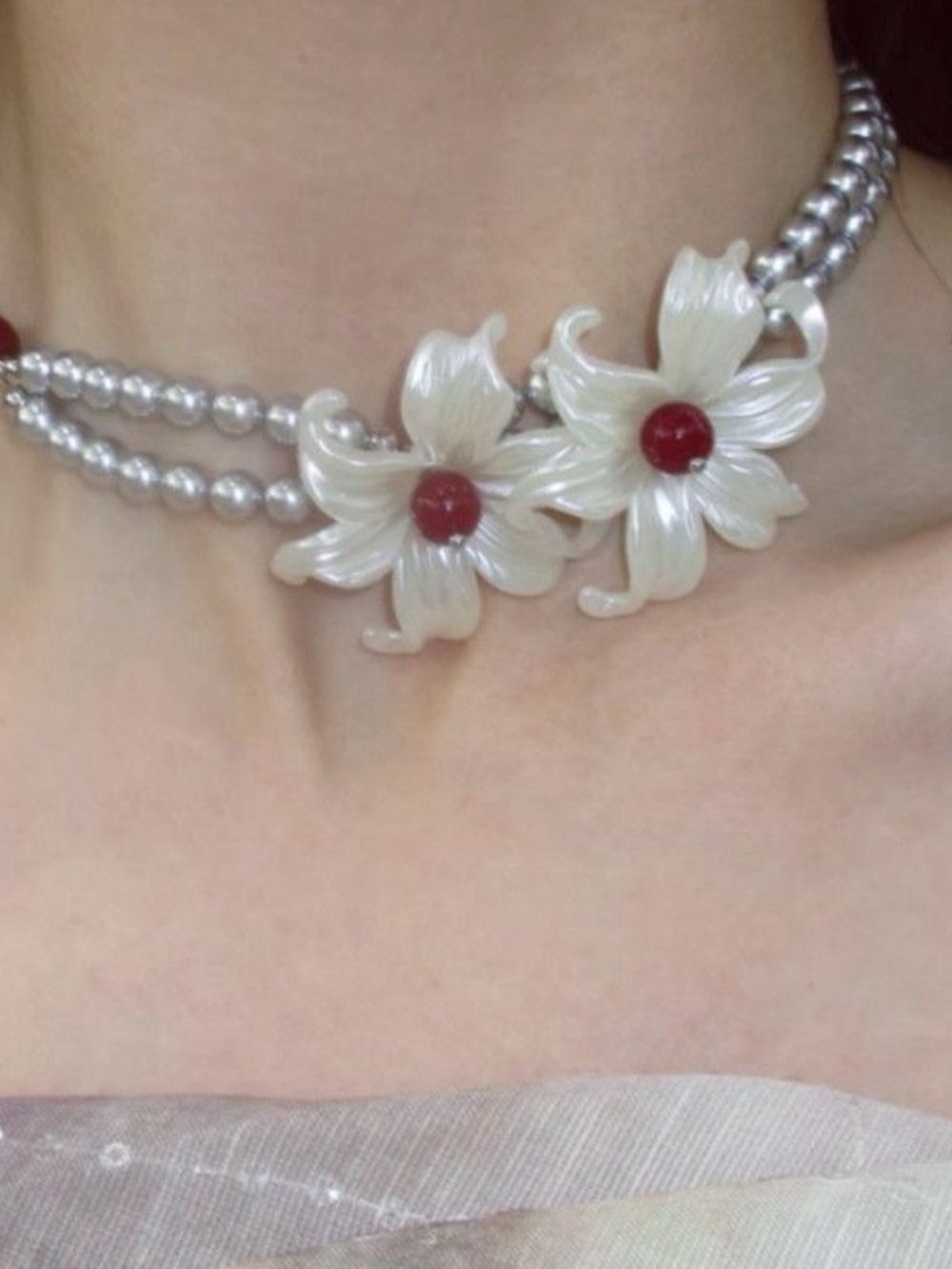 Pearl Floral Choker Necklace with Red Centers